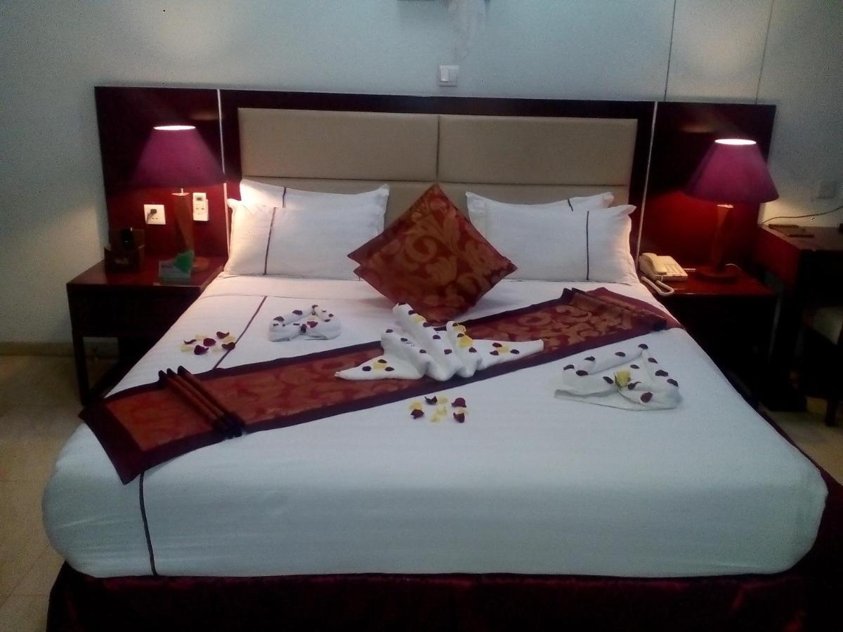 Rahnile Hotel Baher Dar Extérieur photo